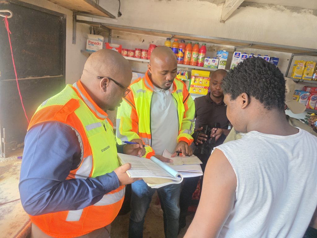 Two Foreign-Owned Shops Closed for Non-Compliance During Municipal Compliance Inspection Campaign